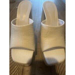 Schutz Womens Darah Platform Croc Print White Mules Slip On-Shoes Size: 7B